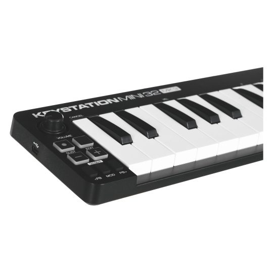 M-AUDIO Keystation Mini 32 MK3 MIDI klávesový nástroj 32 klíče/klíčů USB Černá, Bílá