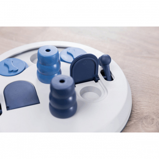 Dog Activity FLIP BOARD, s kužeľkami a kostičkami, 23 x 3 cm Dog Activity FLIP BOARD, s kužeľkami a kostičkami, 23 x 3 cm