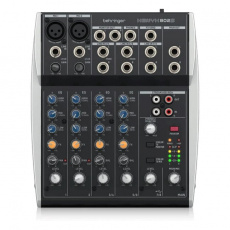 Behringer XENYX 802S - analogový směšovač zvuku