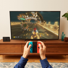 Nintendo Switch V2 2019 přenosná herní konzole 15,8 cm (6.2") 32 GB Dotyková obrazovka Wi-Fi Černá, Modrá, Červená