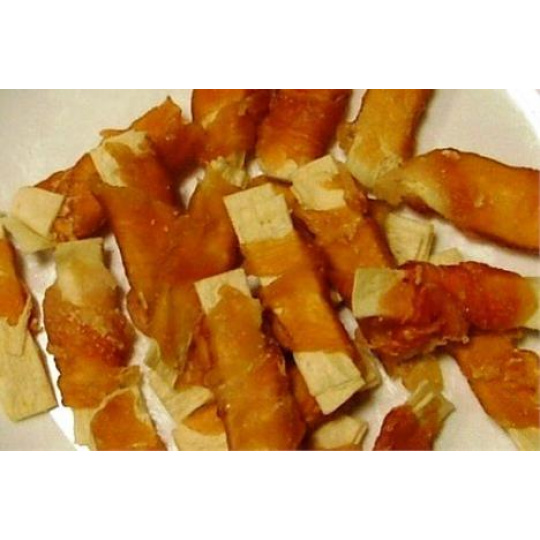 Pamlsek Salač Prúžok z tresky obalený kuracím mäsom mini 100 g