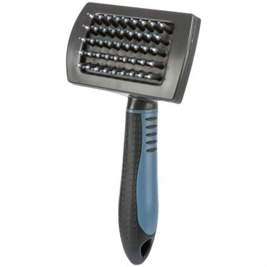 Kefa s plastovými štetinami, protišmyková.rukoväť 10x17 cm Kefa s plastovými štetinami, protišmyková.rukoväť 10x17 cm