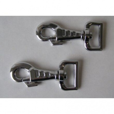 Karabína s hranatým okom Karabína s hranatým okom