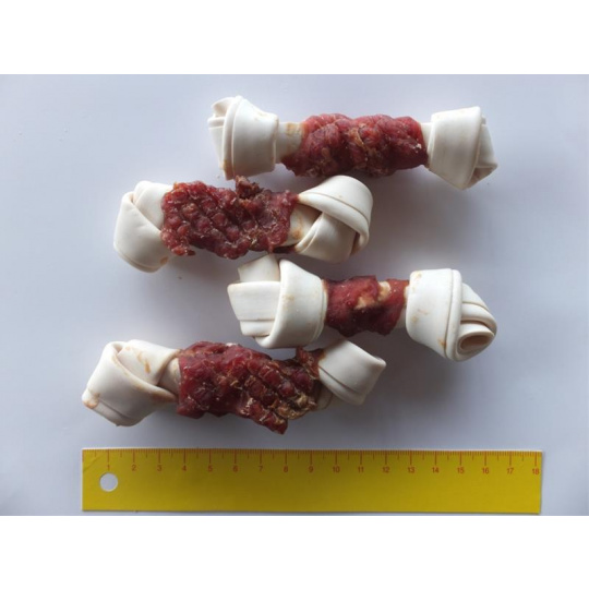 Pamlsok Salač Uzol obalený kuracím mäsom 300 g Pamlsok Salač Uzol obalený kuracím mäsom 300 g